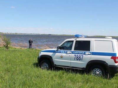 На берегу Солигорского водохранилища обнаружен труп женщины