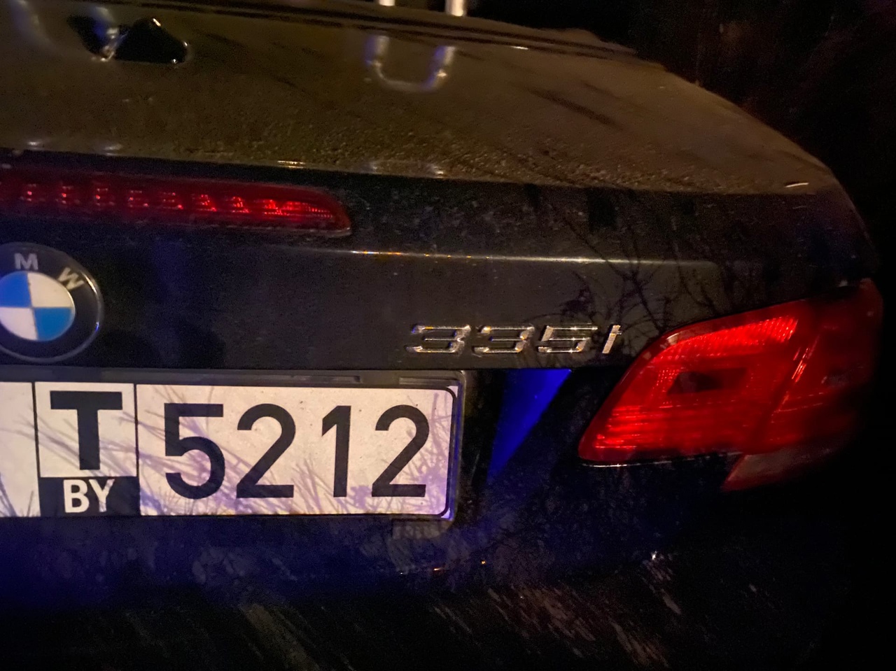 Кабриолет BMW, пьяный водитель, опрокидывание - серьёзное ДТП произошло на окраине Слуцка