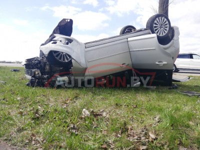 «Форд» перевернулся под Минском. Травмы получили 5-летний мальчик и 61-летняя женщина